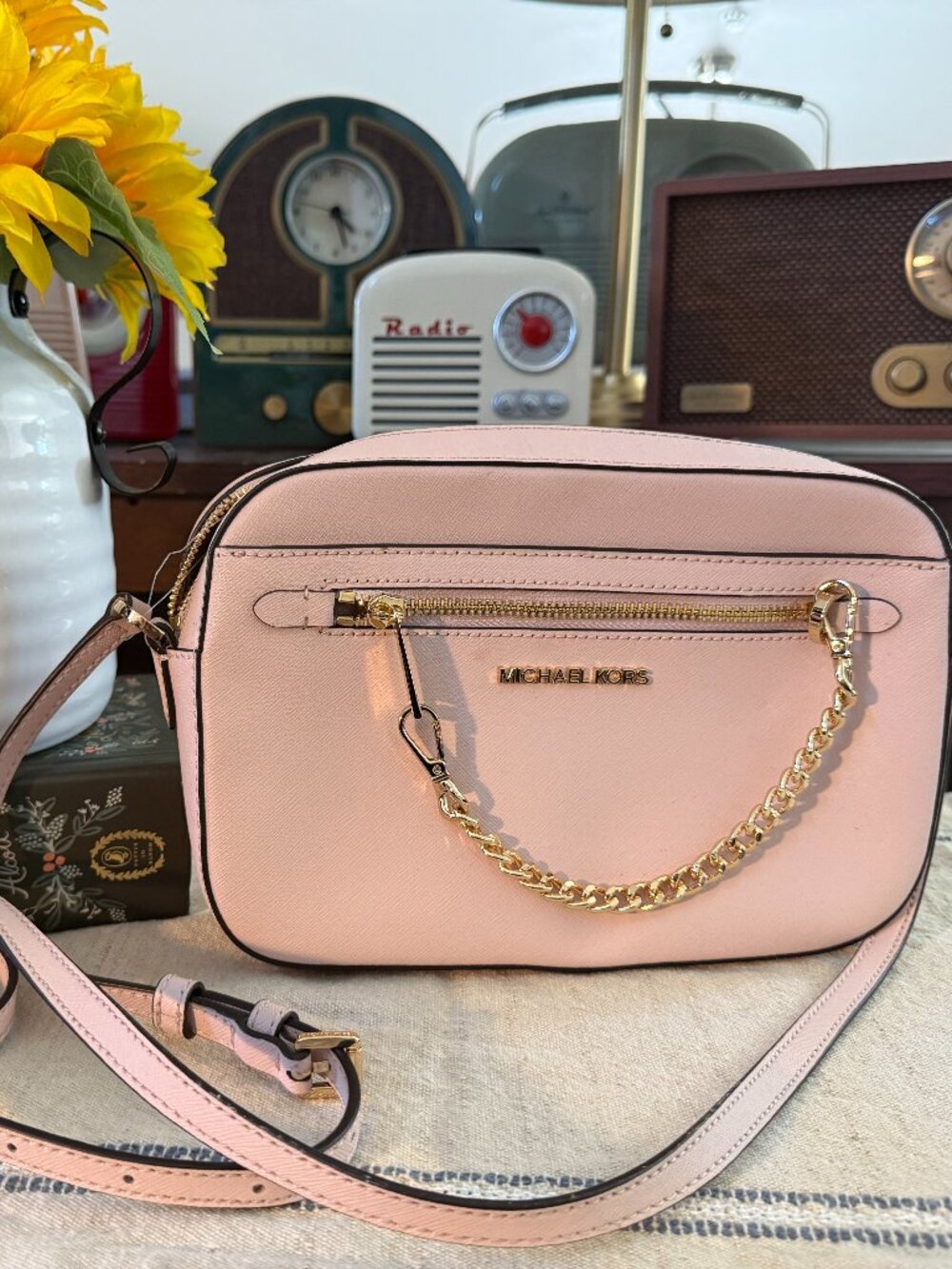 NWT Michael Kors Jet Set Medium Leather Crossbody Bag | Soft Powder Blush Pink